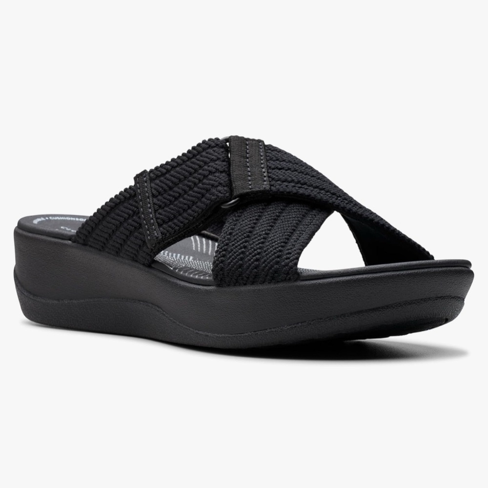 NWOT Clark’s Women's Black Woven Slide Sandals